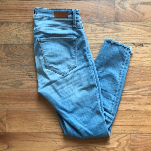Abercrombie and Fitch ankle jeans - Picture 5 of 8